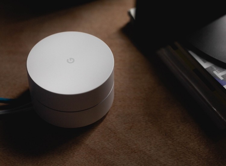google nest hub feat