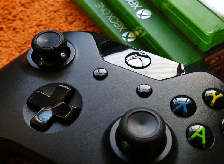 how to connect xbox 360 controller to pc